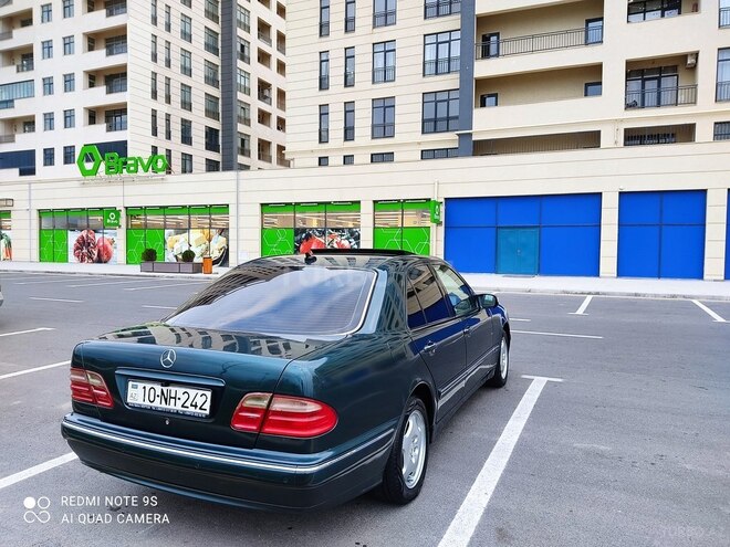 Mercedes E 240 1999, 374,957 km - 2.4 l - Sumqayıt
