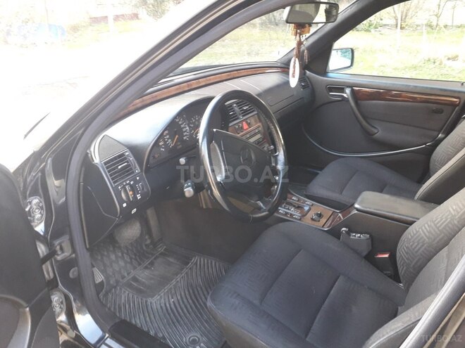 Mercedes C 240 1999, 253,000 km - 2.4 l - Bakı