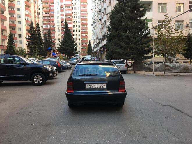 Mercedes C 220 2000, 339,000 km - 2.2 l - Bakı