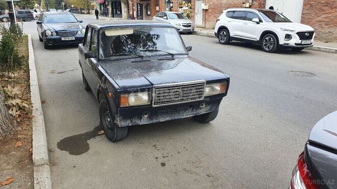 LADA (VAZ) 2107 2011, 94,000 km - 1.5 л - Gəncə