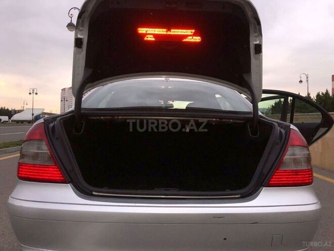 Mercedes E 220 2008, 244,000 km - 2.2 l - Bakı