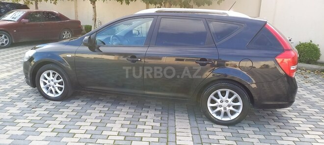 Kia Ceed 2011, 204,000 km - 1.6 л - Bakı