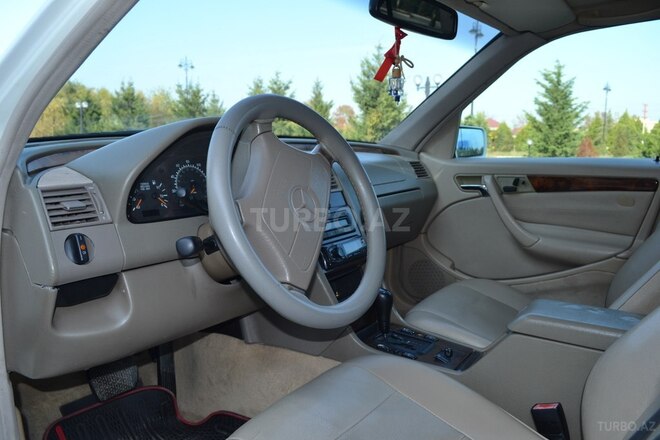 Mercedes C 280 1998, 258,796 km - 2.8 л - Ağdaş