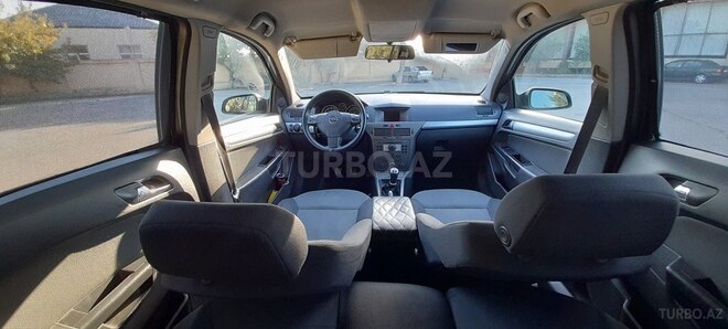 Opel Astra 2006, 210,000 km - 1.4 l - Bakı