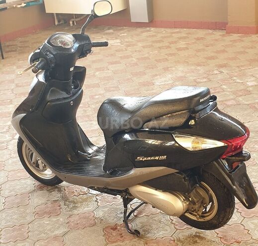 Honda  2016, 8,800 km - 1.1 l - Bakı