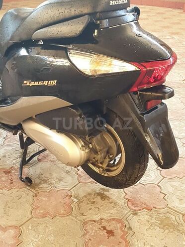 Honda  2016, 8,800 km - 1.1 l - Bakı