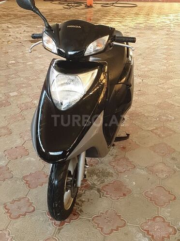 Honda  2016, 8,800 km - 1.1 l - Bakı
