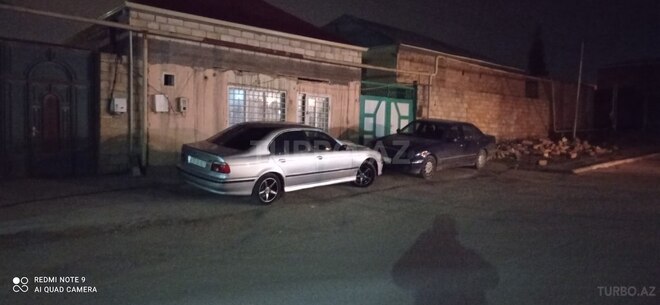 BMW 523 1997, 330,000 km - 2.3 л - Bakı