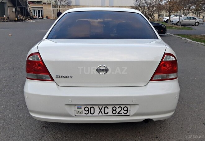 Nissan Sunny 2010, 214,000 km - 1.6 l - Bakı
