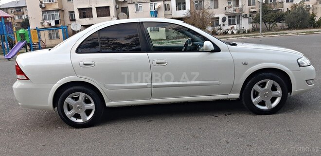 Nissan Sunny 2010, 214,000 km - 1.6 l - Bakı