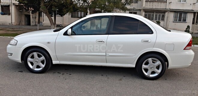 Nissan Sunny 2010, 214,000 km - 1.6 l - Bakı