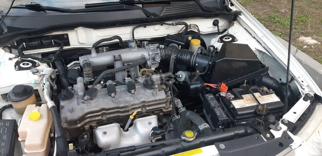 Nissan Sunny 2010, 214,000 km - 1.6 l - Bakı