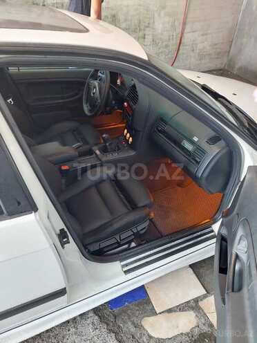 BMW 328 1998, 225,000 km - 2.8 l - Bakı