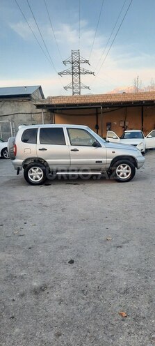 Chevrolet Niva 2006, 119,000 km - 1.7 l - Şəki