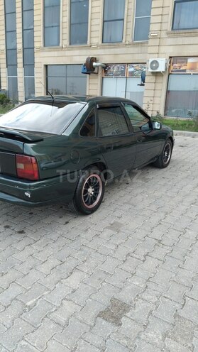 Opel Vectra 1994, 256,000 km - 2.0 l - Bakı