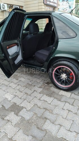 Opel Vectra 1994, 256,000 km - 2.0 l - Bakı