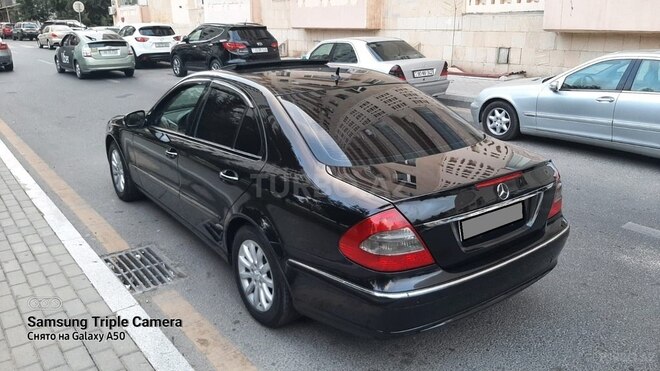 Mercedes E 220 2006, 250,000 km - 2.2 l - Bakı