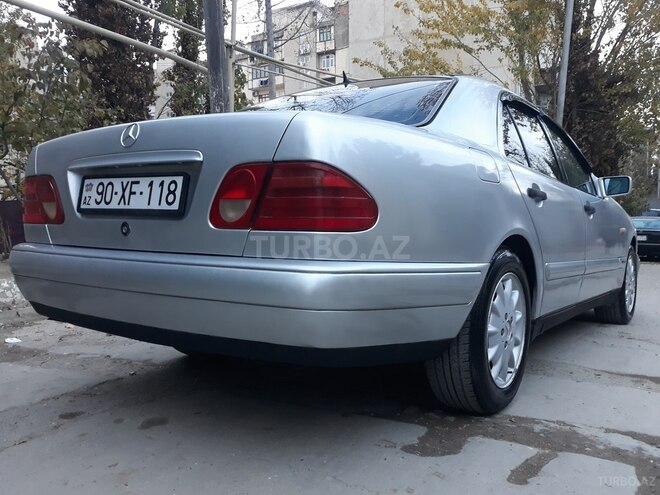 Mercedes E 200 1997, 489,724 km - 2.0 l - Bakı