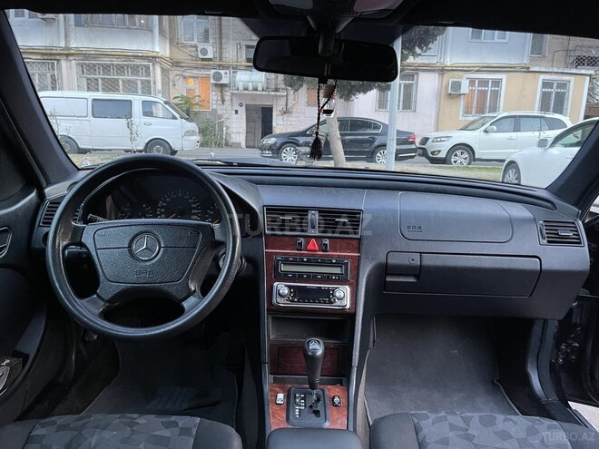 Mercedes C 180 1998, 310,200 km - 1.8 л - Bakı