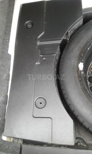 Volkswagen Passat 2009, 216,000 km - 2.0 л - Salyan