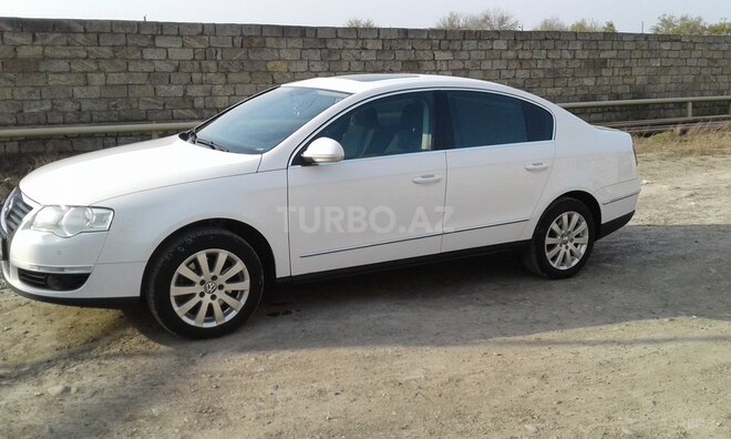 Volkswagen Passat 2009, 216,000 km - 2.0 л - Salyan
