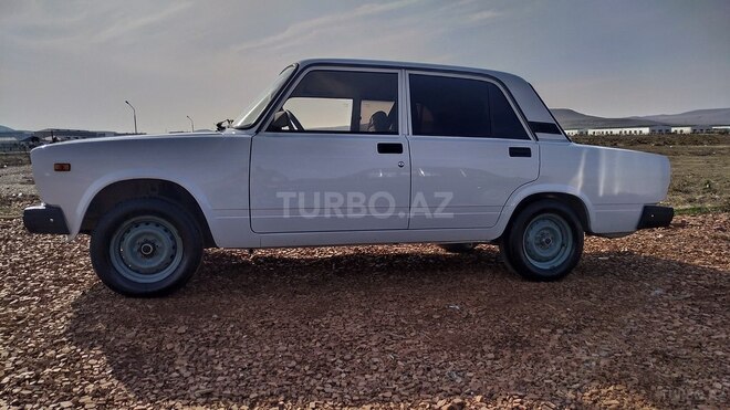 LADA (VAZ) 2107 2011, 135,000 km - 1.6 l - Bakı