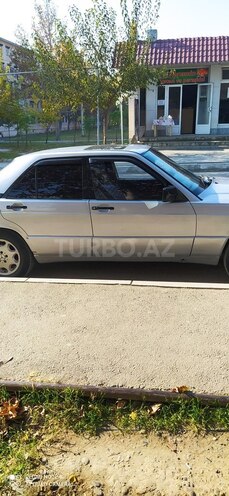 Mercedes 190 1989, 242,445 km - 1.8 l - Mingəçevir