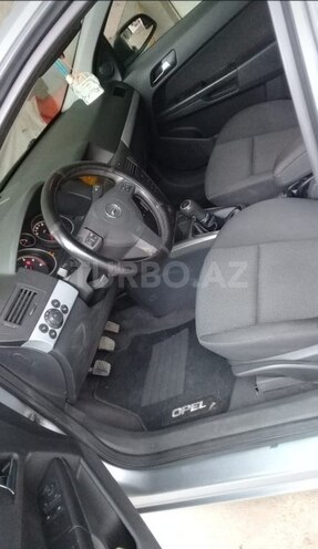 Opel Astra 2006, 163,130 km - 1.3 l - Bakı