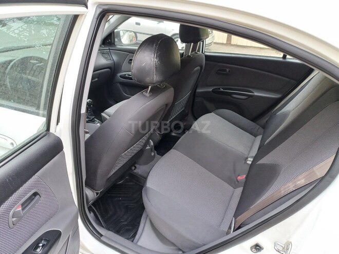 Kia Rio 2010, 144,000 km - 1.4 l - Bakı