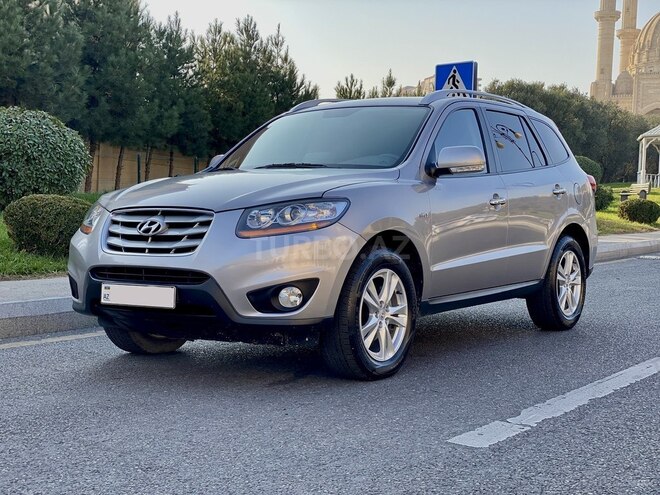 Hyundai Santa Fe 2010, 177,800 km - 2.2 l - Bakı