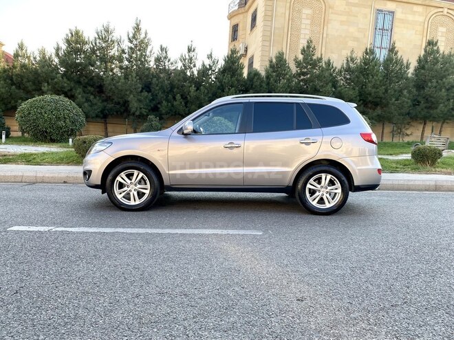 Hyundai Santa Fe 2010, 177,800 km - 2.2 l - Bakı