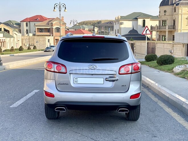 Hyundai Santa Fe 2010, 177,800 km - 2.2 l - Bakı