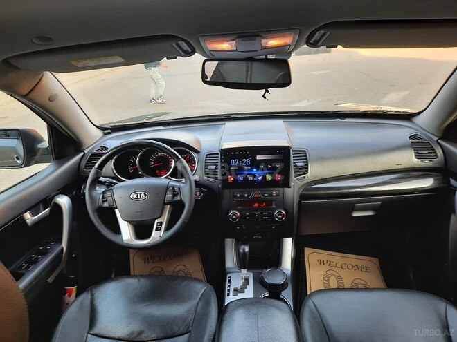 Kia Sorento 2010, 61,000 km - 2.0 л - Bakı