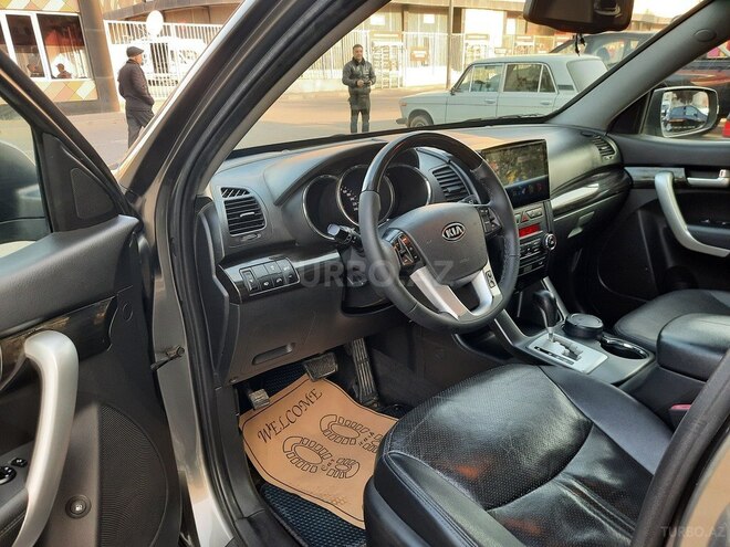 Kia Sorento 2010, 61,000 km - 2.0 л - Bakı