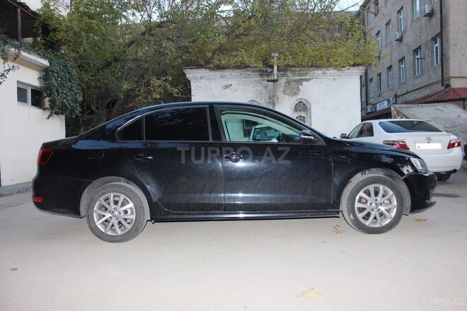 Volkswagen Jetta 2013, 157,000 km - 2.0 л - Bakı