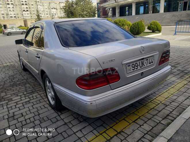 Mercedes E 200 1999, 427,000 km - 2.0 л - Bakı