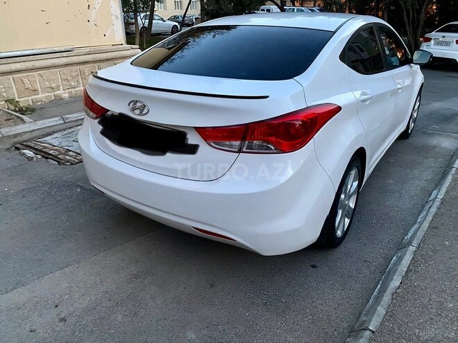 Hyundai Elantra 2011, 219,000 km - 1.6 l - Bakı