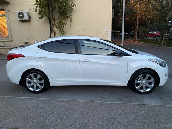 Hyundai Elantra 2011, 219,000 km - 1.6 l - Bakı