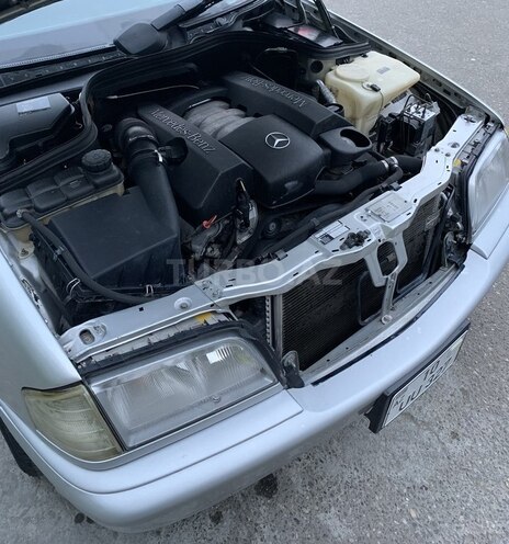 Mercedes C 280 2000, 184,551 km - 2.8 l - Şəmkir