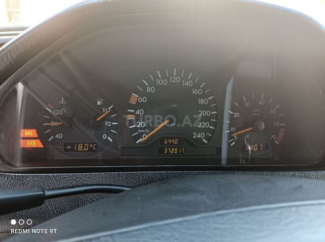 Mercedes C 180 1997, 372,017 km - 1.8 л - Bakı