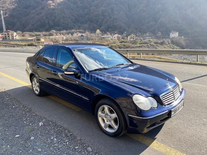 Mercedes C 240 2000, 410,000 km - 2.4 l - Qax