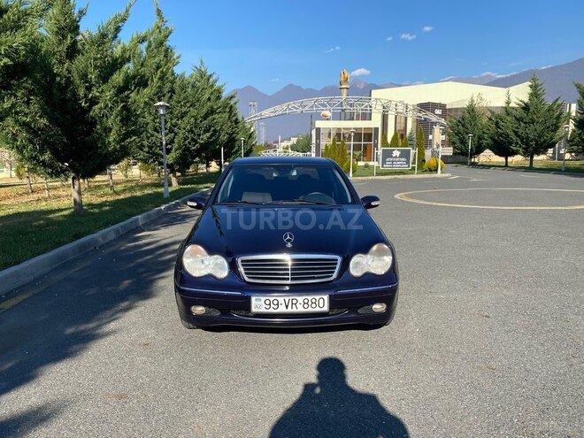 Mercedes C 240 2000, 410,000 km - 2.4 l - Qax