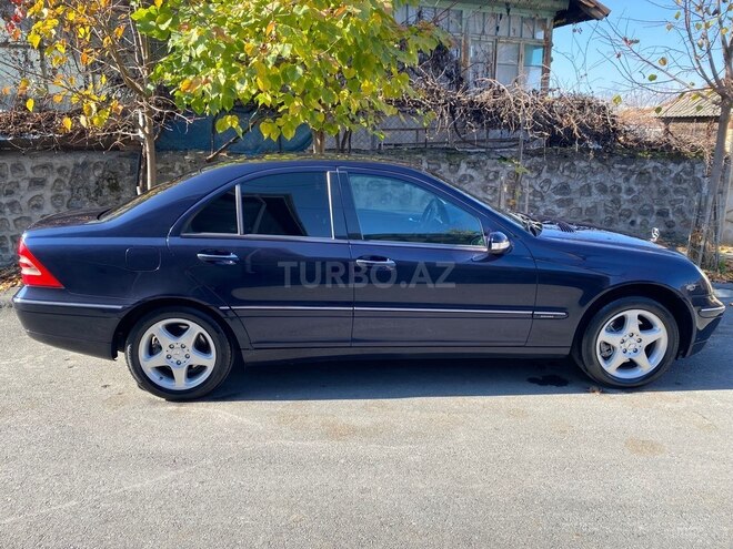 Mercedes C 240 2000, 410,000 km - 2.4 l - Qax