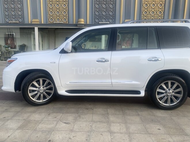 Lexus LX 570 2011, 121,000 km - 5.7 l - Bakı
