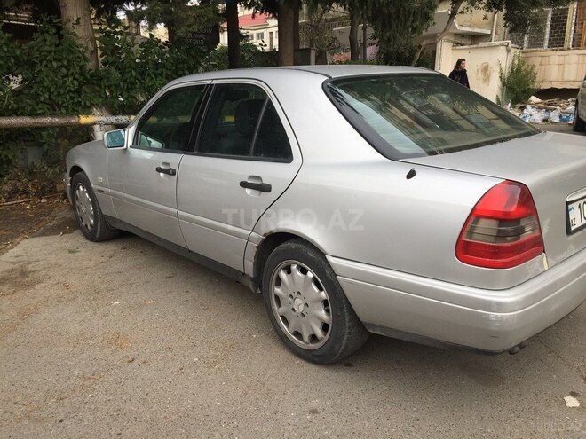 Mercedes C 200 1996, 240,000 km - 2.0 l - Bakı