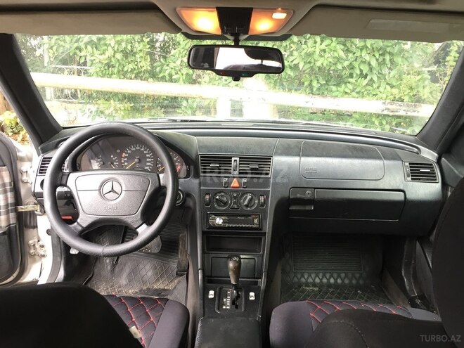 Mercedes C 200 1996, 240,000 km - 2.0 l - Bakı