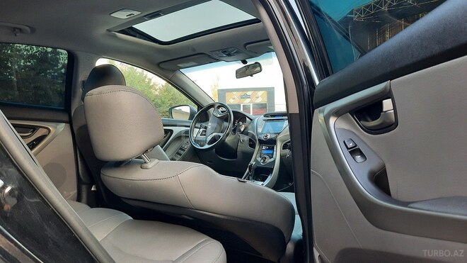 Hyundai Elantra 2013, 75,000 km - 1.8 l - Bakı