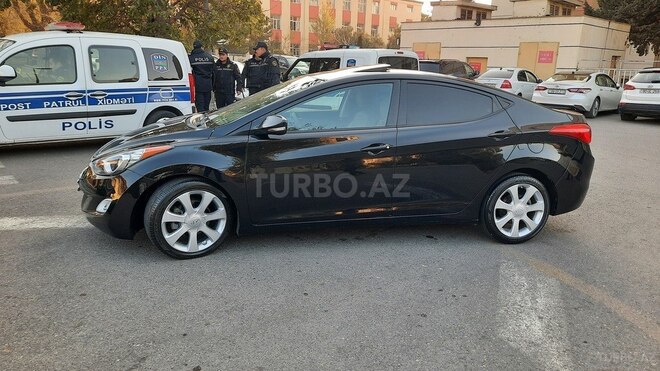 Hyundai Elantra 2013, 75,000 km - 1.8 l - Bakı