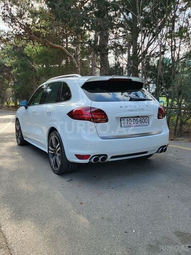 Porsche Cayenne GTS 2013, 70,000 km - 4.8 l - Bakı