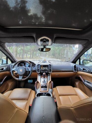 Porsche Cayenne GTS 2013, 70,000 km - 4.8 l - Bakı